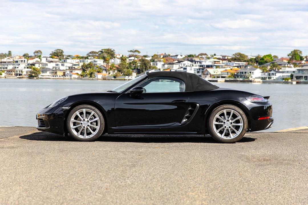 2019 Porsche 718 Boxster - Image 16 of 31
