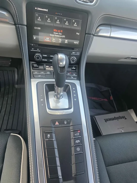 2019 Porsche 718 Cayman - Image 6 of 8