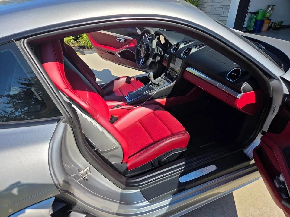 2019 Porsche 718 Cayman - Image 6 of 7