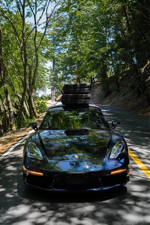 2019 Porsche 718 Cayman - Image 3 of 4