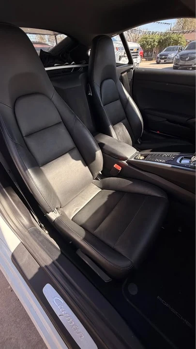 2019 Porsche 718 Cayman - Image 7 of 7