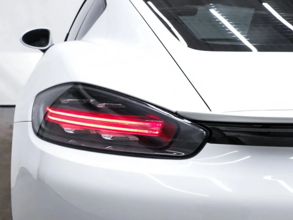 2019 Porsche 718 Cayman - Image 11 of 13