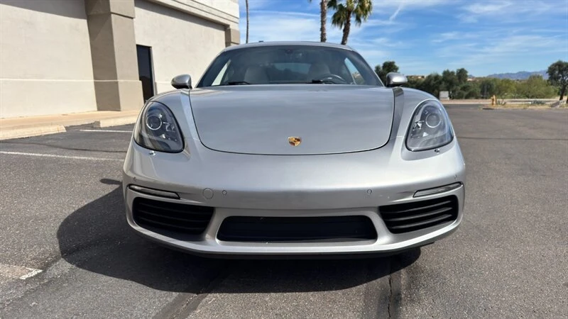 2019 Porsche 718 Cayman - Image 19 of 20