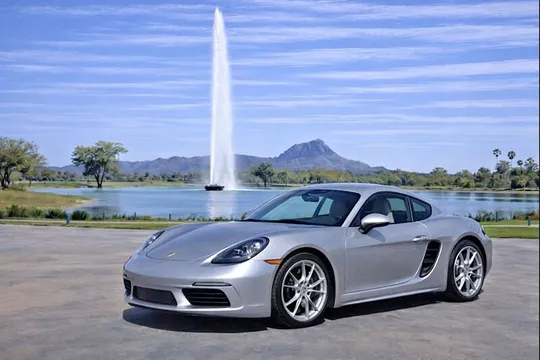2019 Porsche 718 Cayman