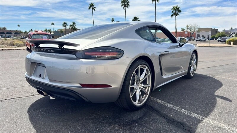 2019 Porsche 718 Cayman - Image 13 of 20
