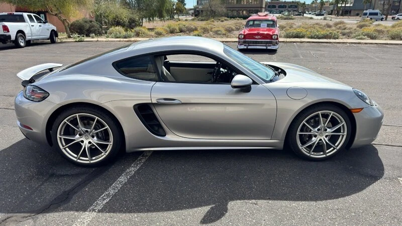 2019 Porsche 718 Cayman - Image 14 of 20