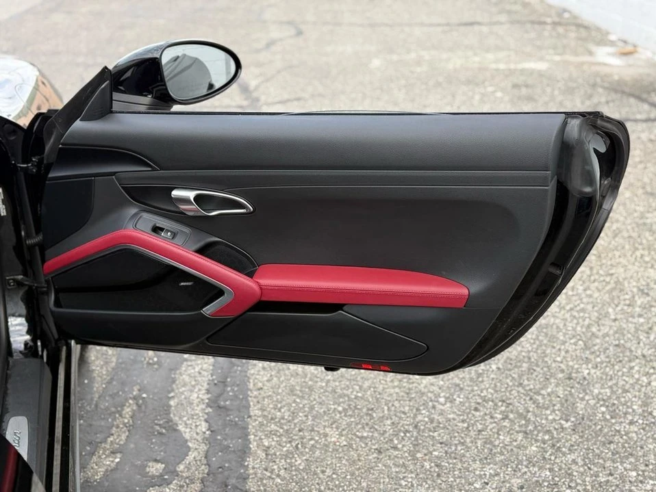 2019 Porsche 718 Cayman - Image 16 of 20