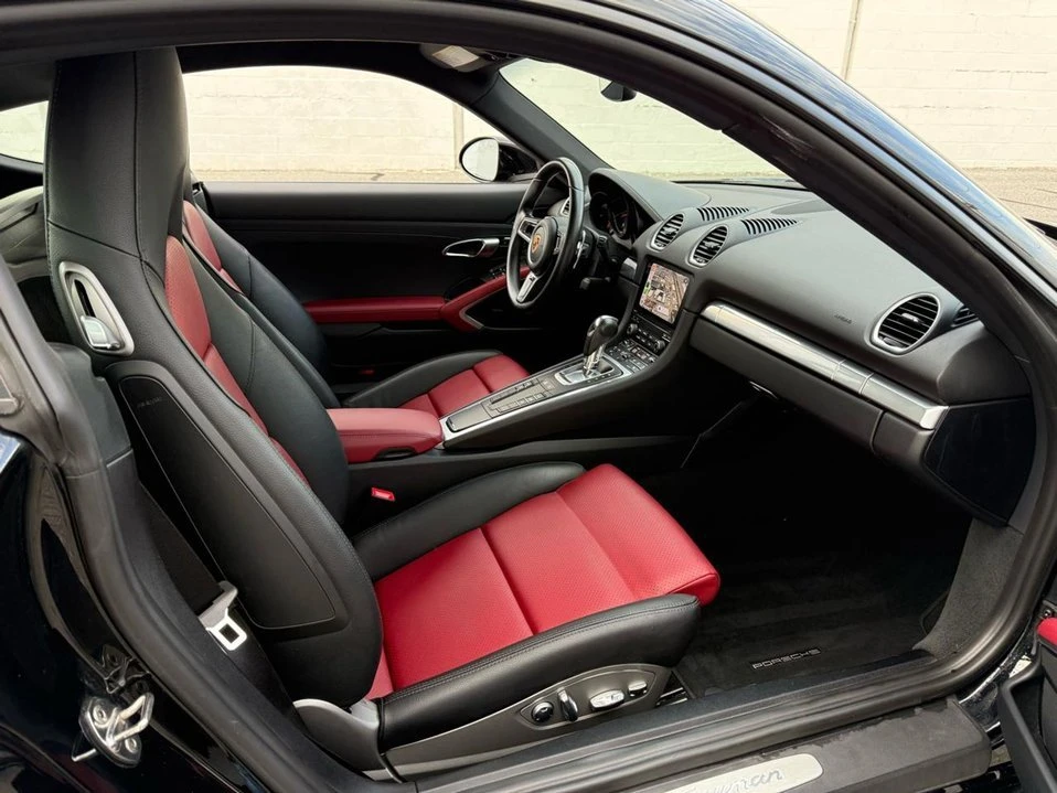 2019 Porsche 718 Cayman - Image 17 of 20