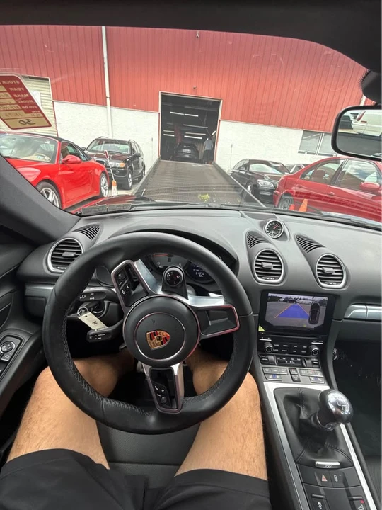 2019 Porsche 718 Cayman - Image 4 of 5