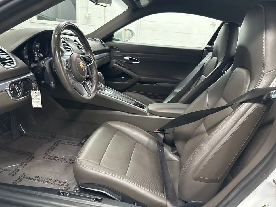 2019 Porsche 718 Cayman - Image 19 of 20