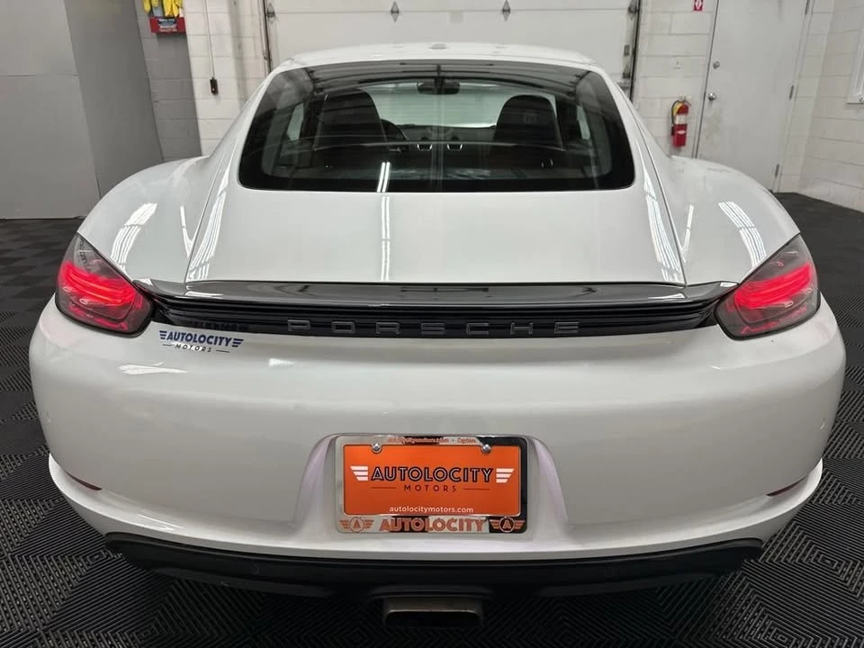 2019 Porsche 718 Cayman - Image 9 of 20