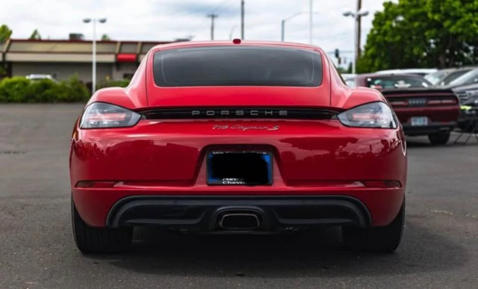 2019 Porsche 718 Cayman - Image 8 of 15