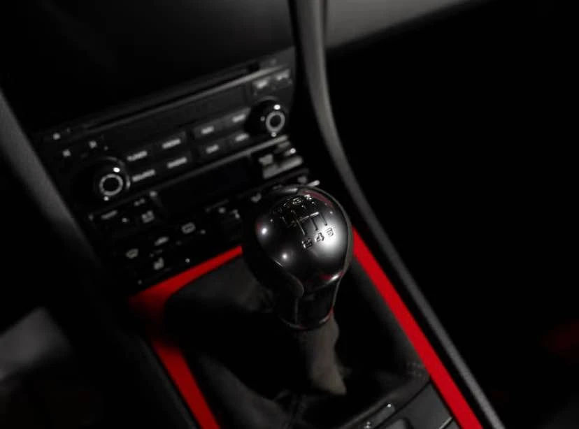 2019 Porsche 718 Cayman - Image 13 of 15