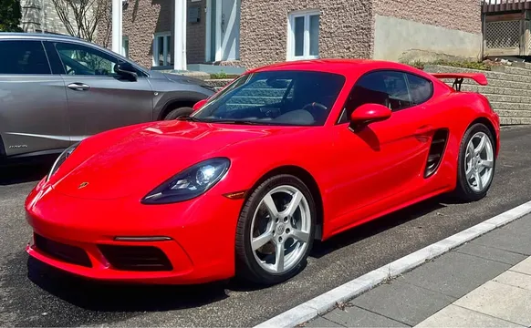 2019 Porsche 718 Cayman