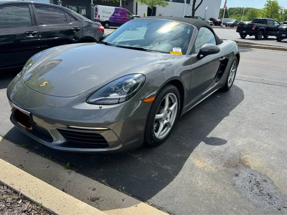 2019 Porsche 718 Cayman - Image 4 of 5