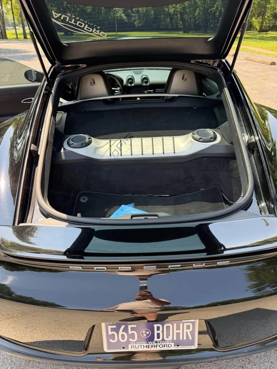 2019 Porsche 718 Cayman - Image 17 of 18