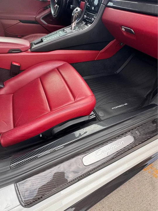 2019 Porsche 718 Cayman - Image 10 of 11