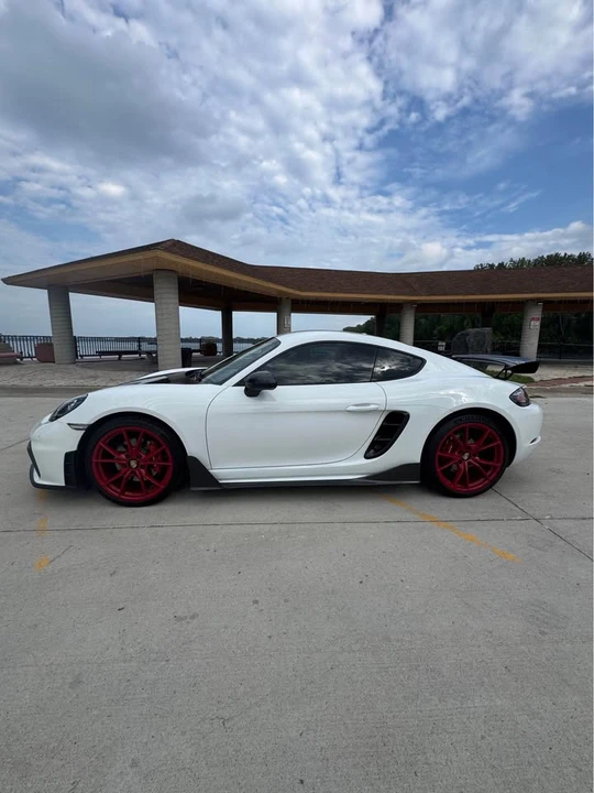 2019 Porsche 718 Cayman - Image 4 of 11