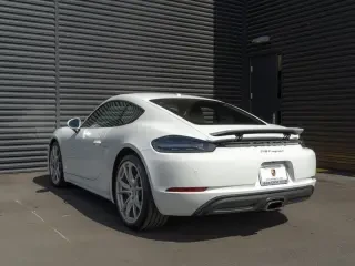 2019 Porsche 718 Cayman - Image 3 of 4