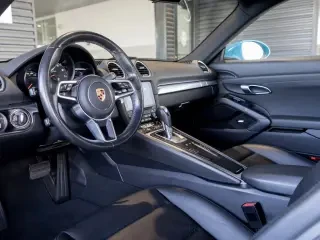 2019 Porsche 718 Cayman - Image 4 of 4