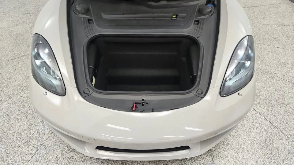 2019 Porsche 718 Cayman - Image 14 of 20