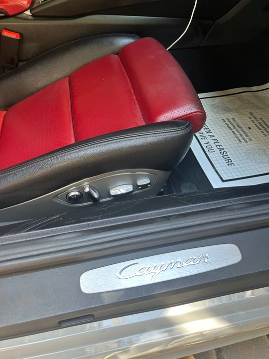 2019 Porsche 718 Cayman - Image 13 of 19