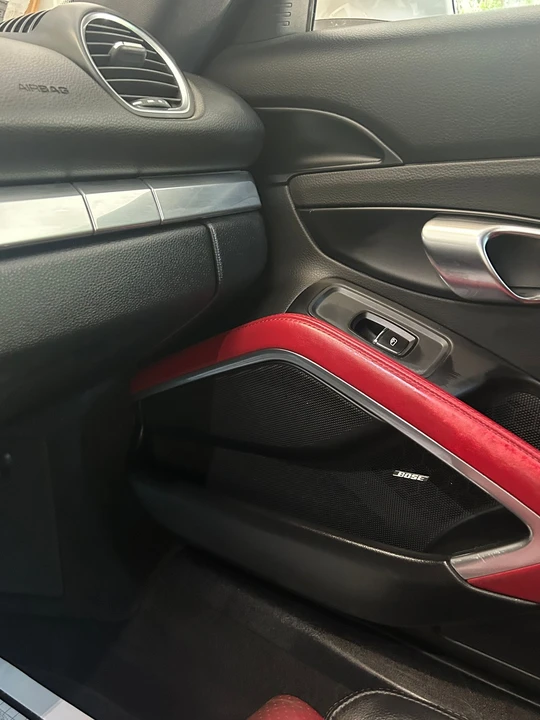 2019 Porsche 718 Cayman - Image 16 of 19