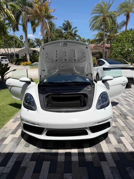 2019 Porsche 718 Cayman - Image 8 of 9