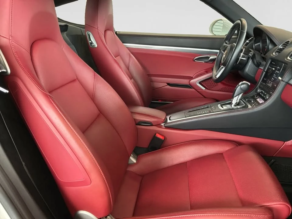 2019 Porsche 718 Cayman - Image 18 of 20