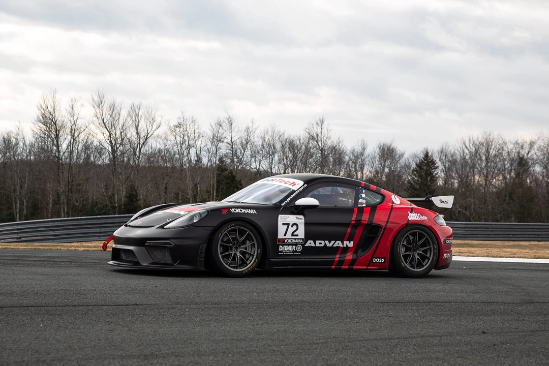 2019 Porsche 718 Cayman GT4 Clubsport - Image 3 of 31