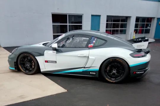 2019 Porsche 718 Cayman GT4 Clubsport Competition MR