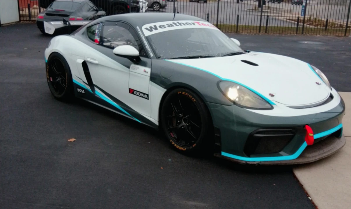 2019 Porsche 718 Cayman GT4 Clubsport - Image 6 of 31
