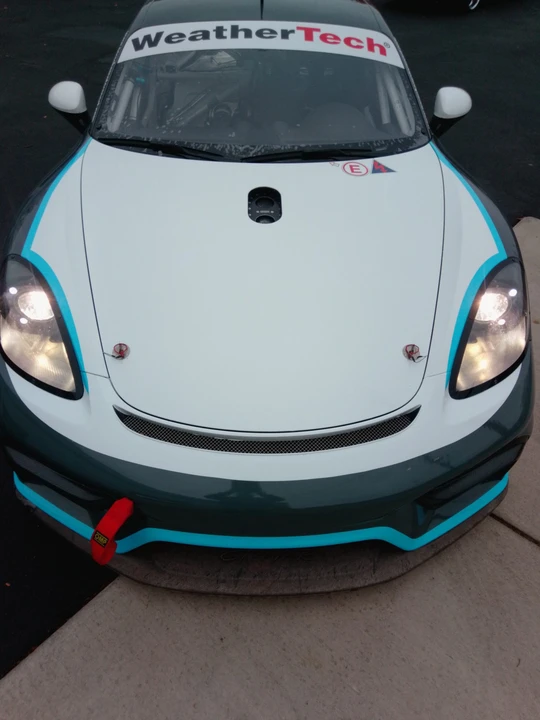 2019 Porsche 718 Cayman GT4 Clubsport - Image 5 of 31