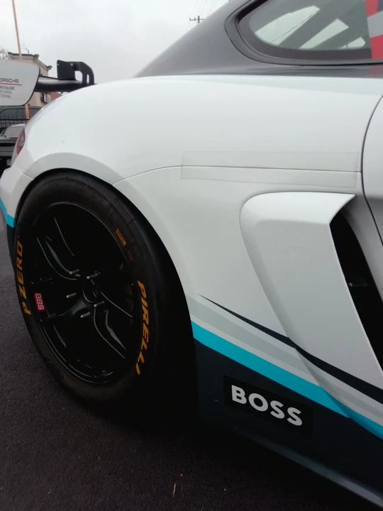2019 Porsche 718 Cayman GT4 Clubsport - Image 15 of 31