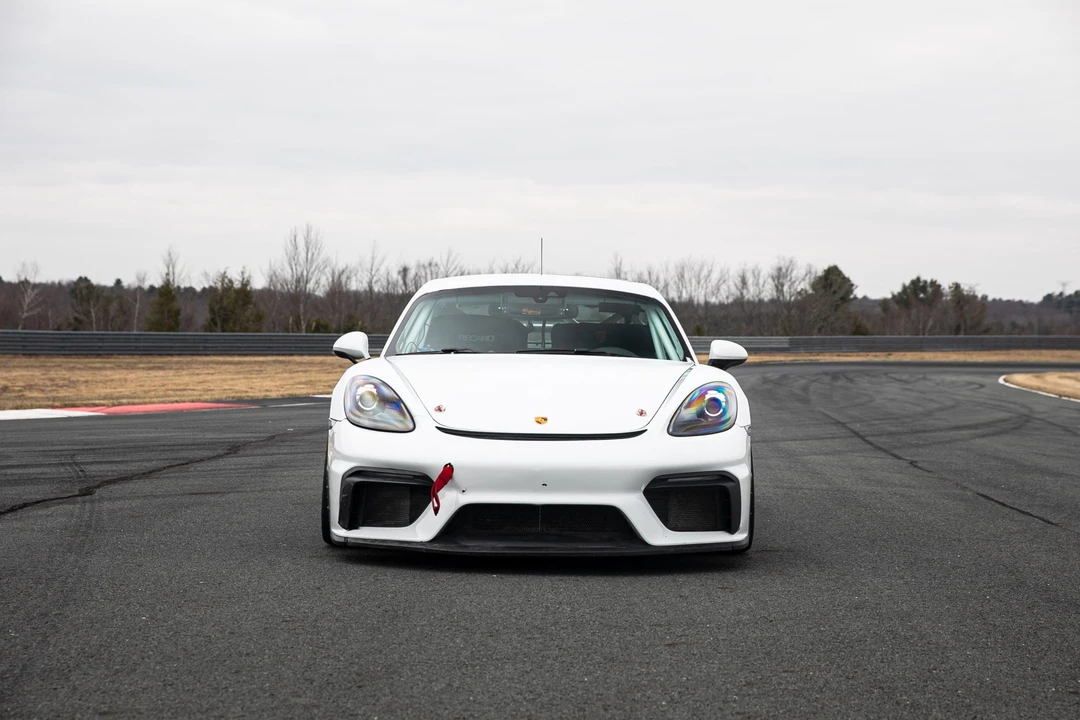 2019 Porsche 718 Cayman GT4 - Image 7 of 31