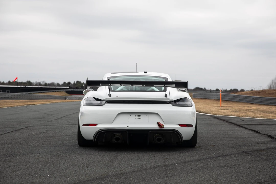 2019 Porsche 718 Cayman GT4 - Image 19 of 31
