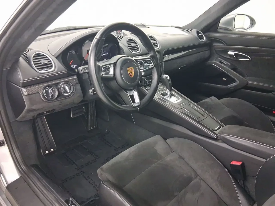 2019 Porsche 718 Cayman GTS - Image 4 of 10