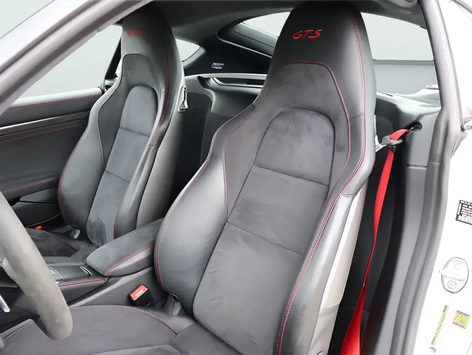2019 Porsche 718 Cayman GTS - Image 5 of 10