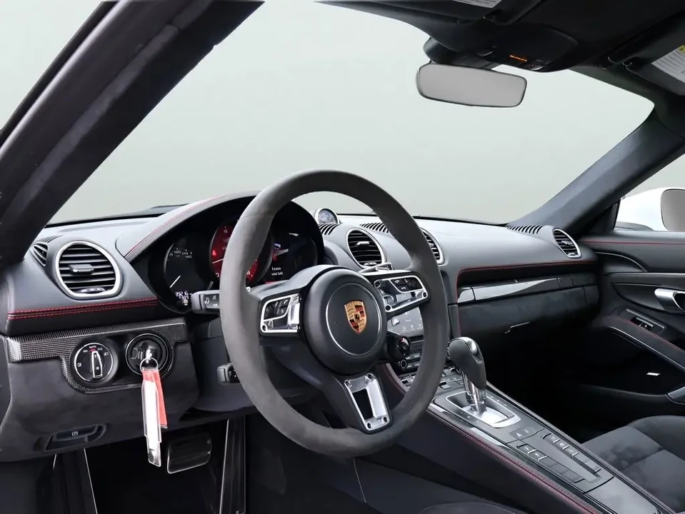 2019 Porsche 718 Cayman GTS - Image 4 of 10