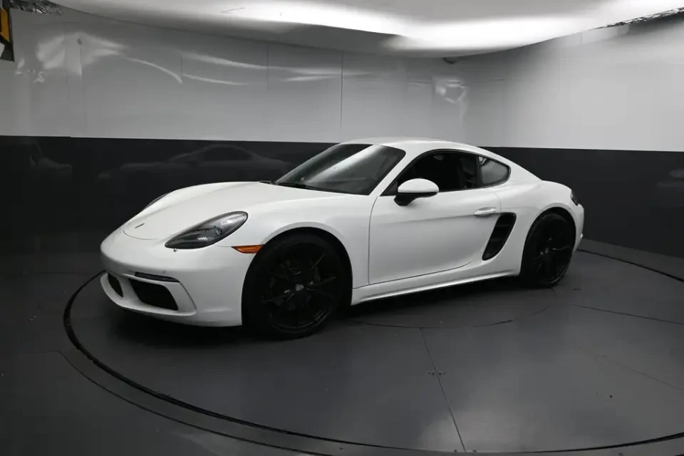 2019 Porsche 718 Cayman GTS - Image 10 of 10