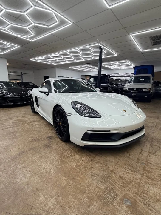 2019 Porsche 718 Cayman - Image 3 of 15