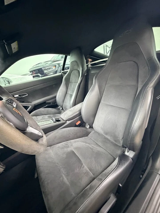 2019 Porsche 718 Cayman - Image 11 of 15