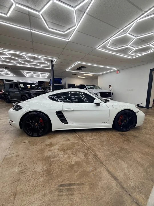 2019 Porsche 718 Cayman - Image 6 of 15