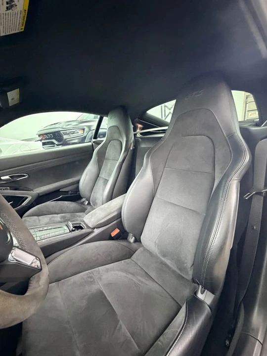 2019 Porsche 718 Cayman - Image 15 of 15