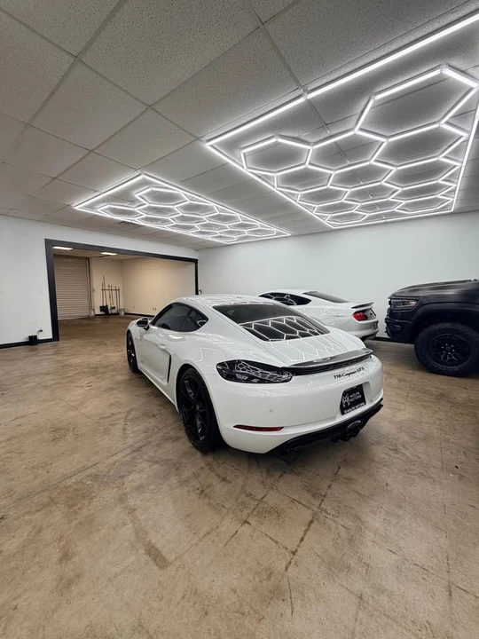 2019 Porsche 718 Cayman - Image 9 of 15