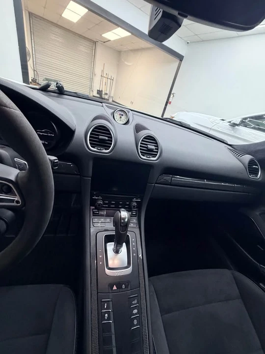 2019 Porsche 718 Cayman - Image 14 of 15
