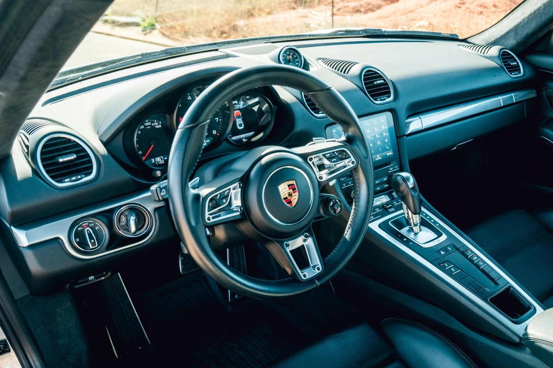 2019 Porsche 718 Cayman GTS - Image 20 of 31