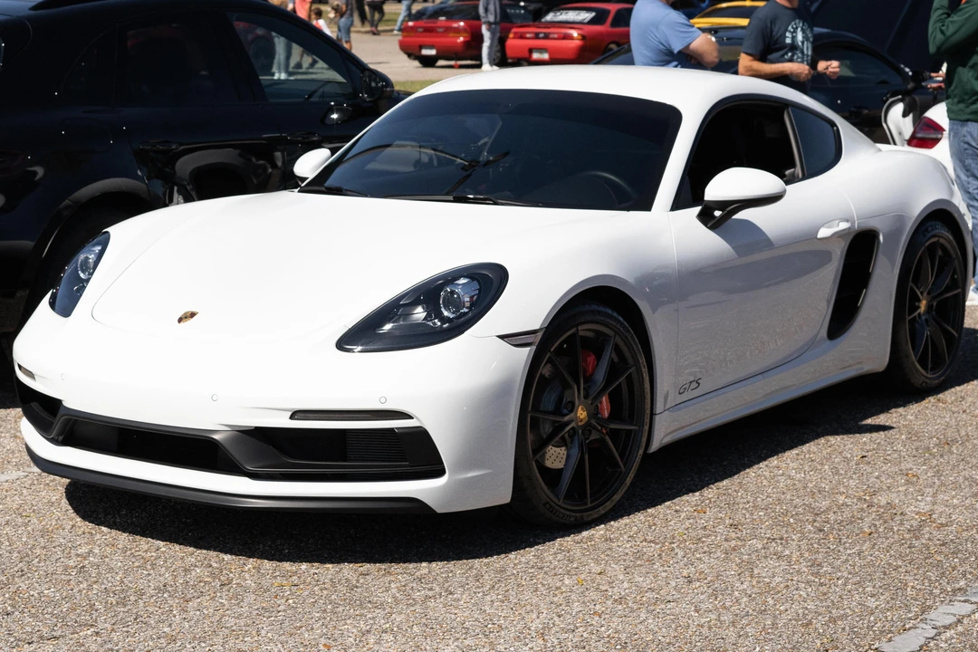 2019 Porsche 718 Cayman GTS - Image 7 of 31