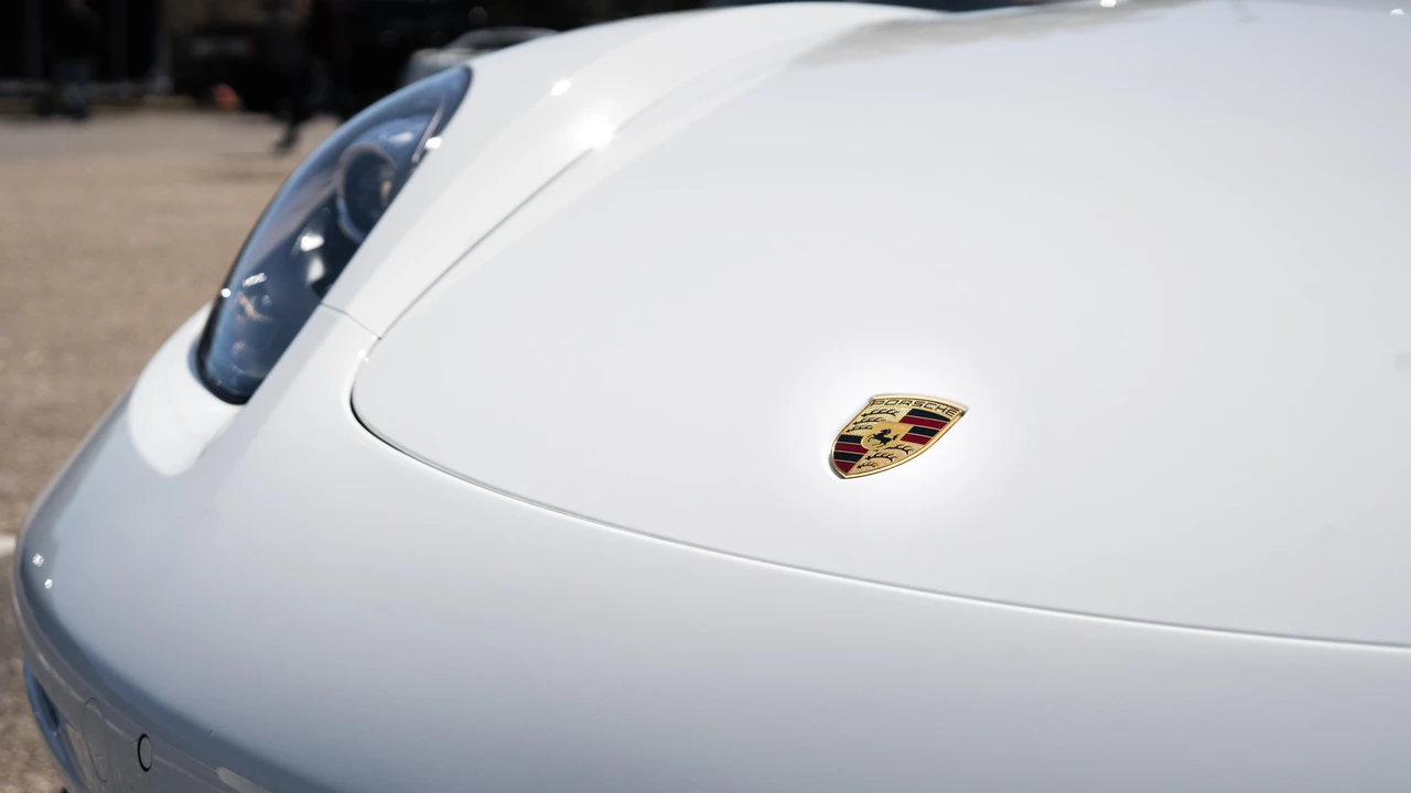 2019 Porsche 718 Cayman GTS - Image 17 of 31