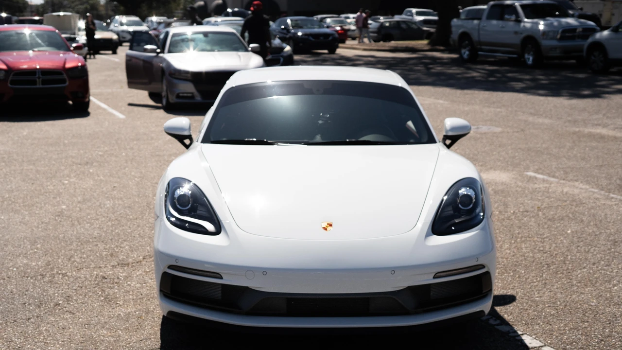 2019 Porsche 718 Cayman GTS - Image 6 of 31